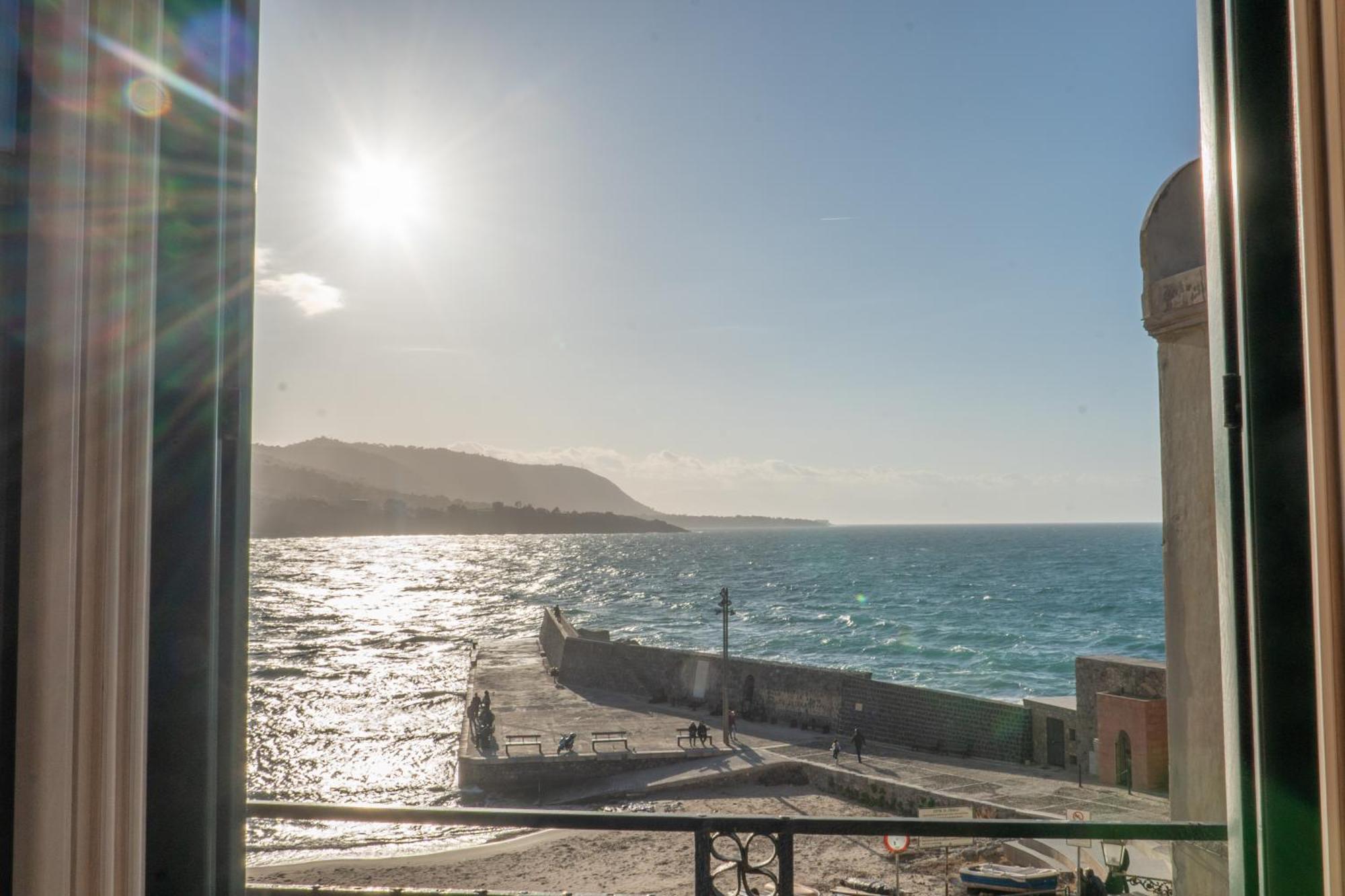 Appartamento Devalu Casa Del Mare Cefalù Esterno foto